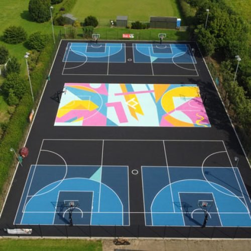 FOOT LOCKER AND NBA REFURBISH COMMUNITY BASKETBALL COURT